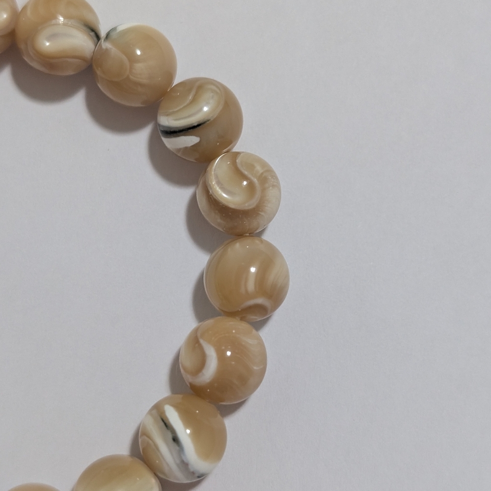 Mother Of Pearl Bracelet - Picture 5 of 7